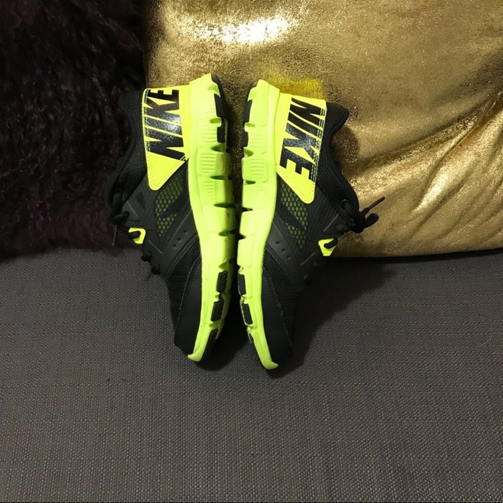 Size 3 Nike Running Shoes